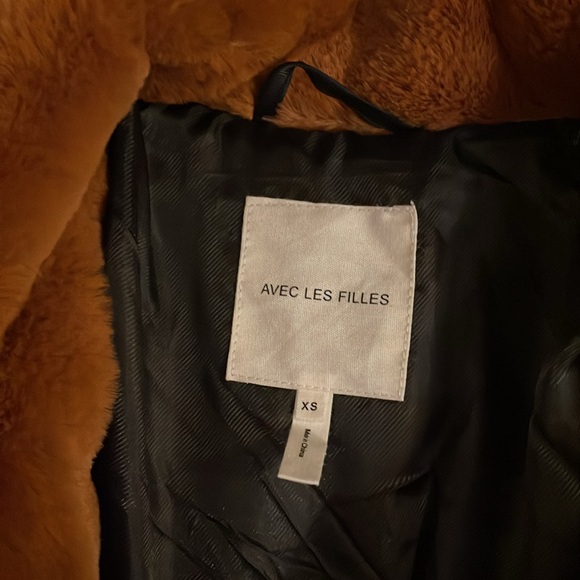 Avec Les Filles faux fur Coat - Picture 3 of 4